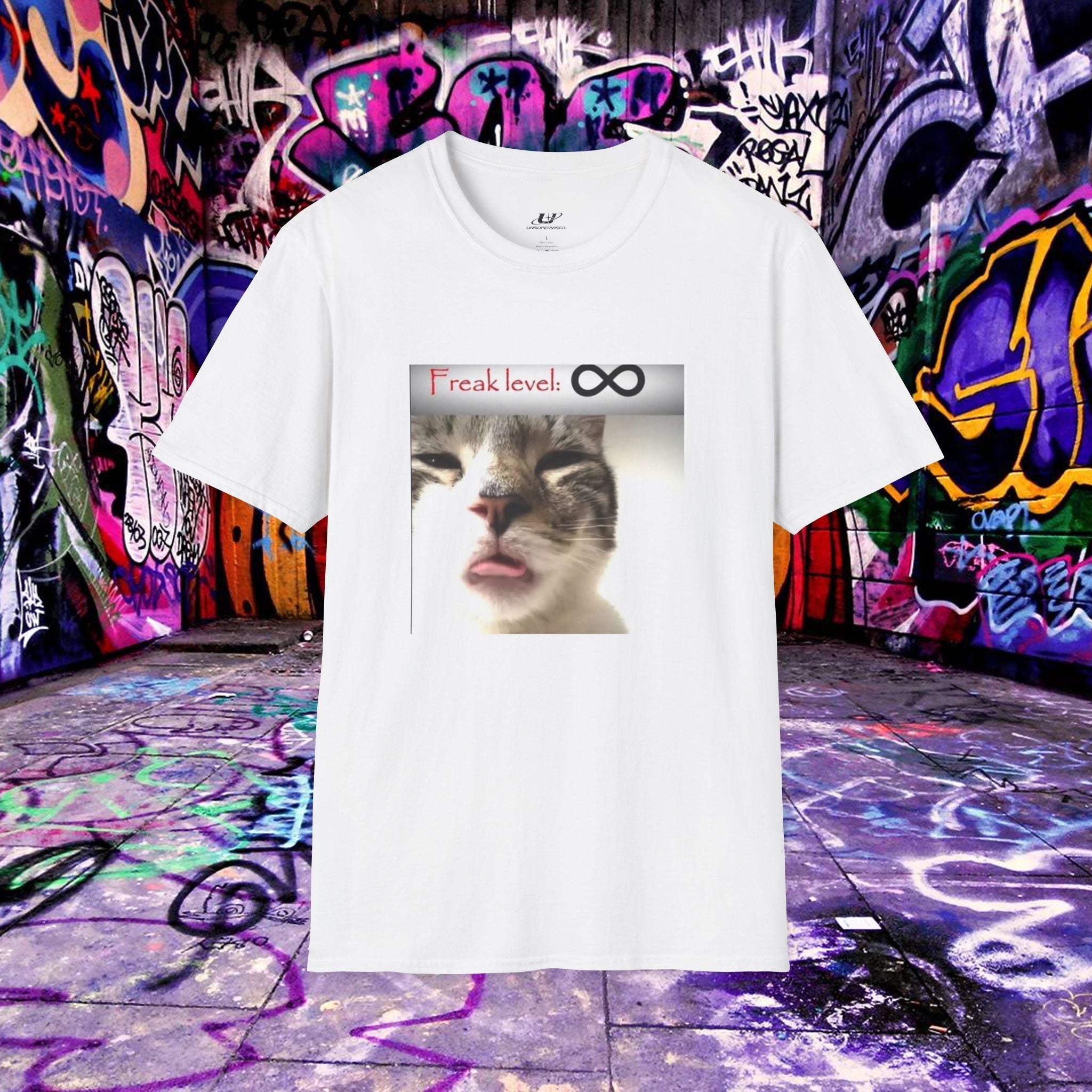 Ultimate freak Tee - Unsupervised