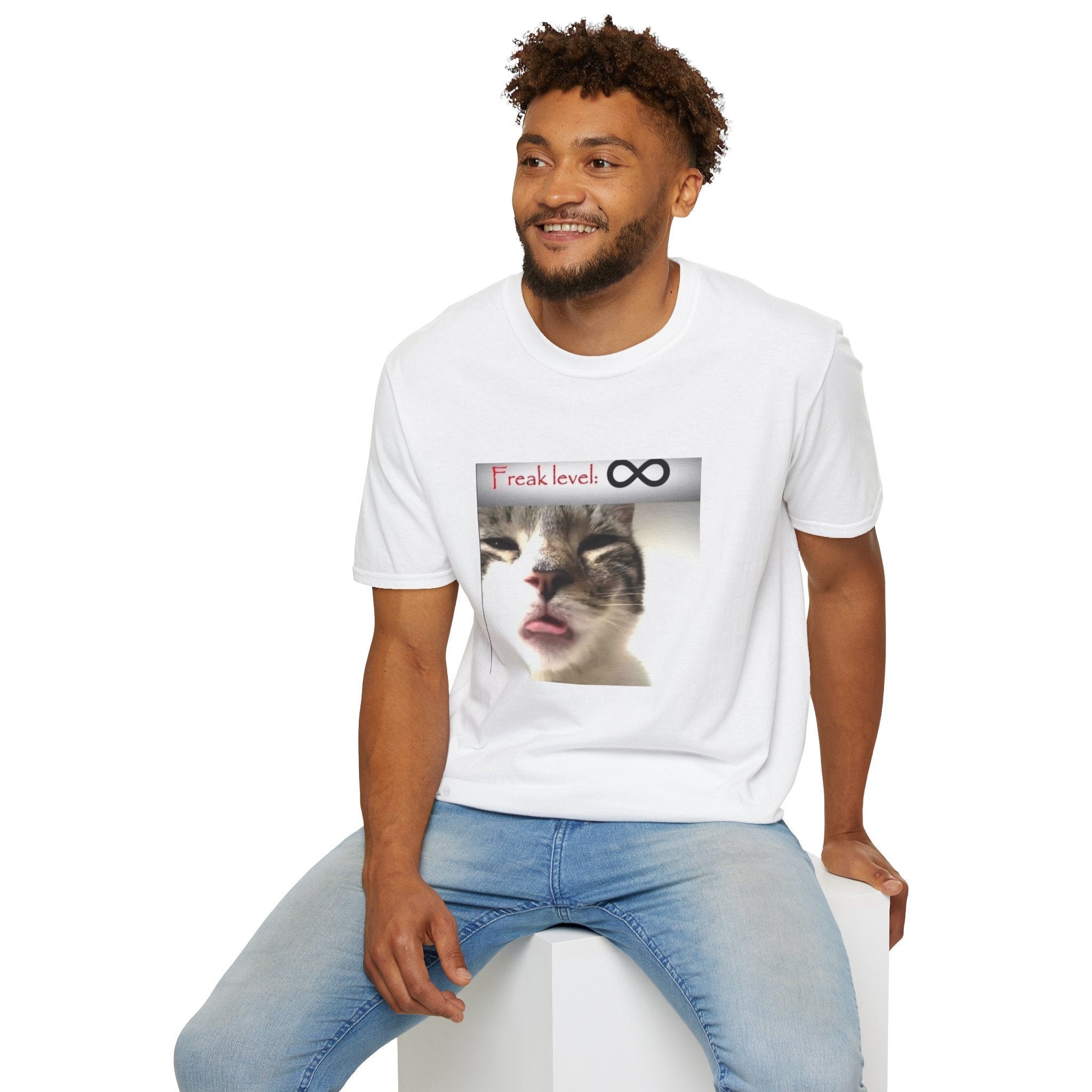 Ultimate freak Tee - Unsupervised